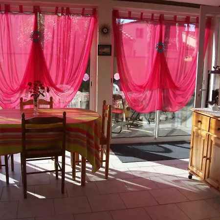 Сasa de vacaciones Les Aigues Marines *