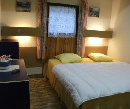 Les Aigues Marines * Saint-Cyprien (Pyrenees-Orientales)